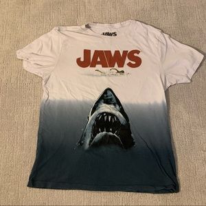 jaws graphic t-shirt